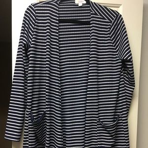 BNWT Medium LuLaRoe Sarah